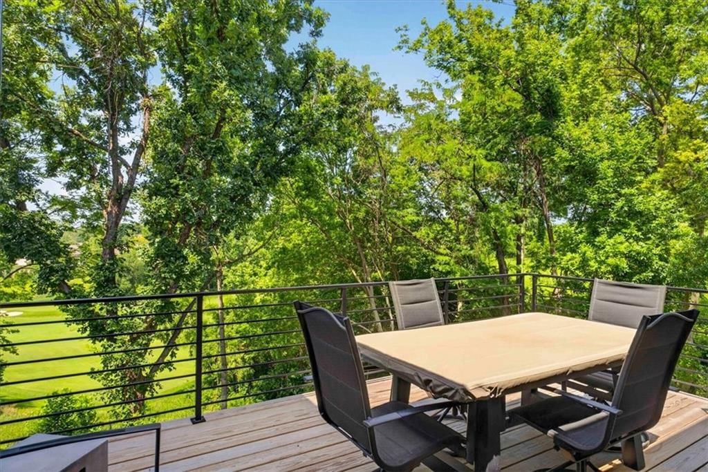 10600 Chateau Lane — photo 43