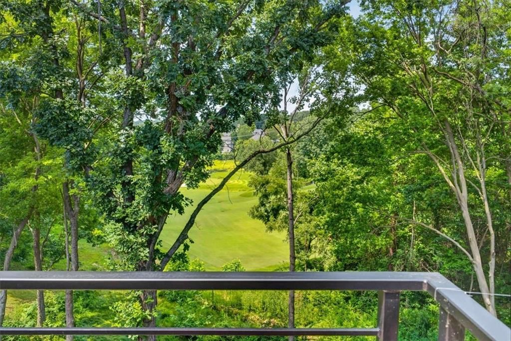 10600 Chateau Lane — photo 45