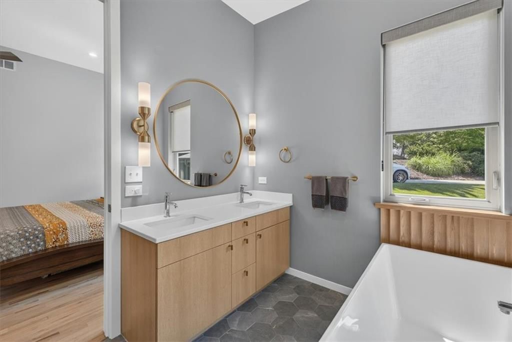 10600 Chateau Lane — photo 52