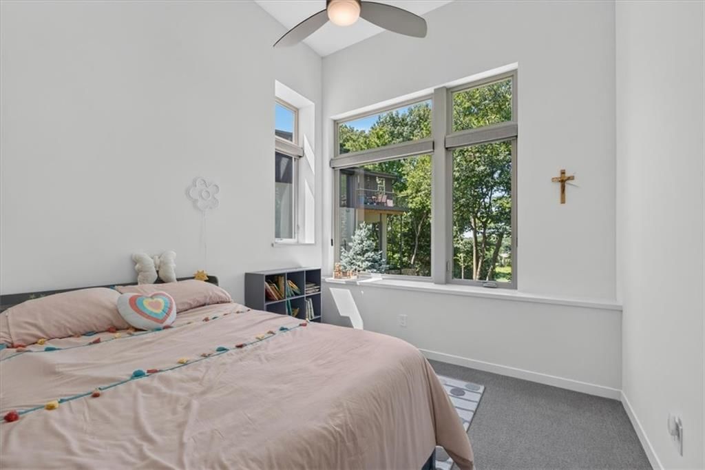 10600 Chateau Lane — photo 73