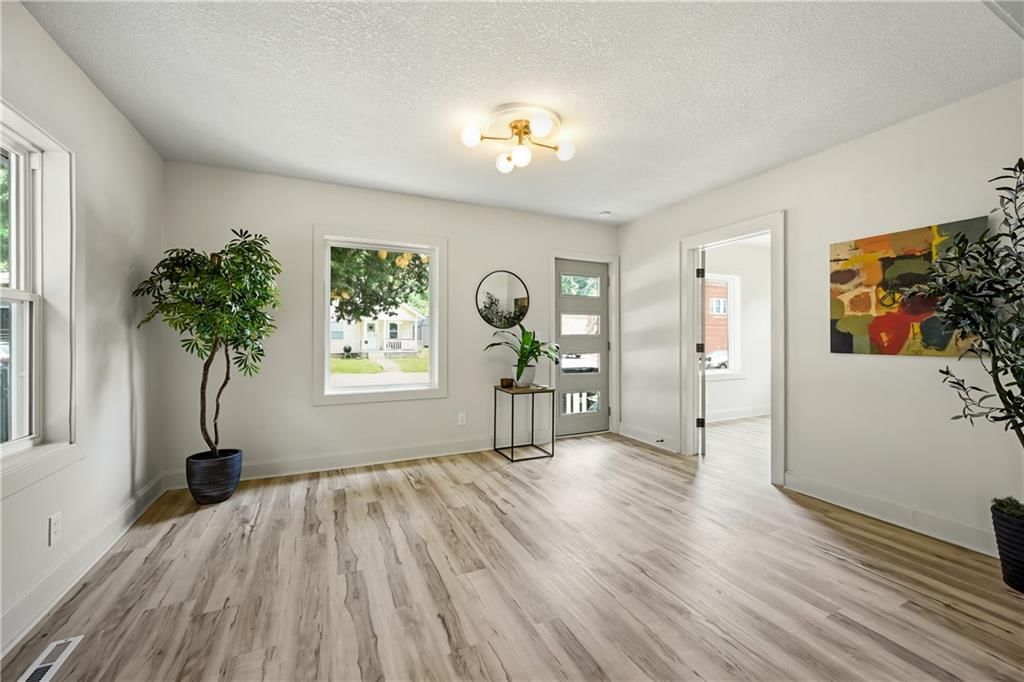 104 N Huttig Avenue — photo 22