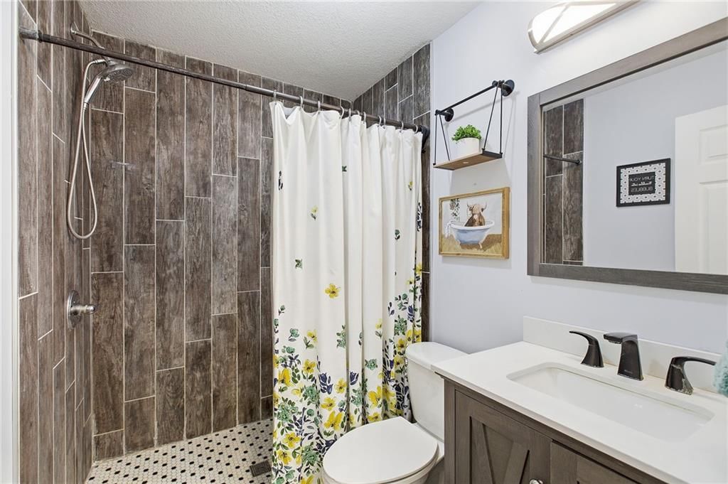 3928 Booth Street — photo 15