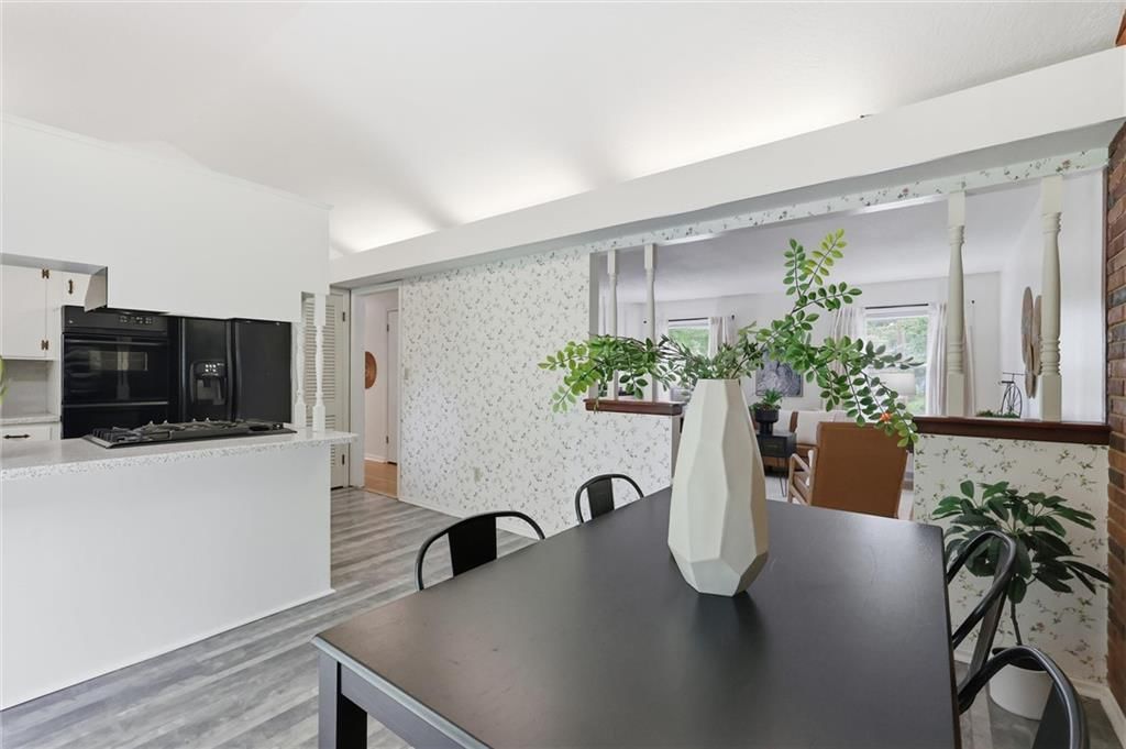 10601 Walrond Avenue — photo 11
