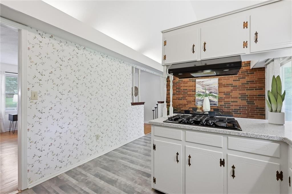 10601 Walrond Avenue — photo 15