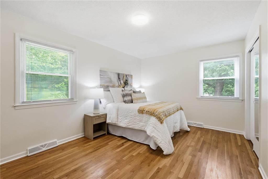 10601 Walrond Avenue — photo 17
