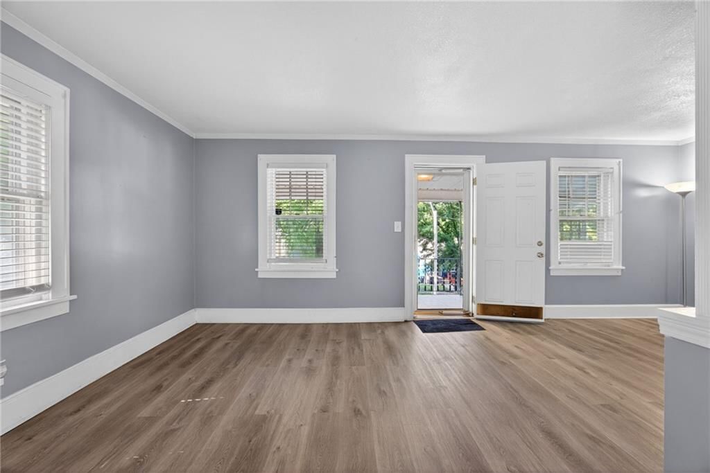 6249 E 9th Street — photo 5