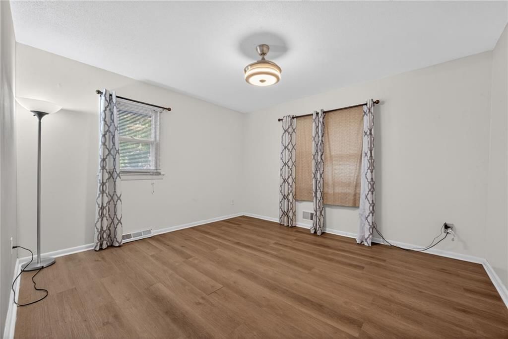 6249 E 9th Street — photo 16