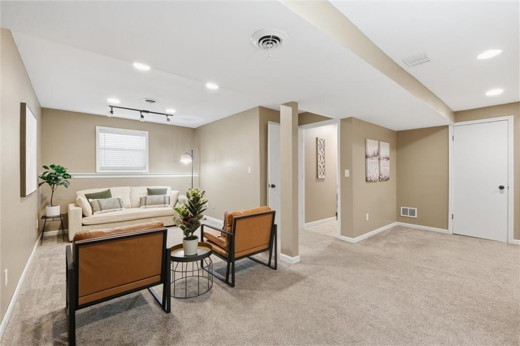 1013 SE Wingate Court — photo 28