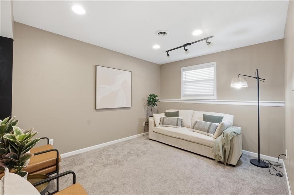1013 SE Wingate Court — photo 30