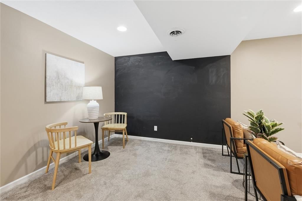 1013 SE Wingate Court — photo 33