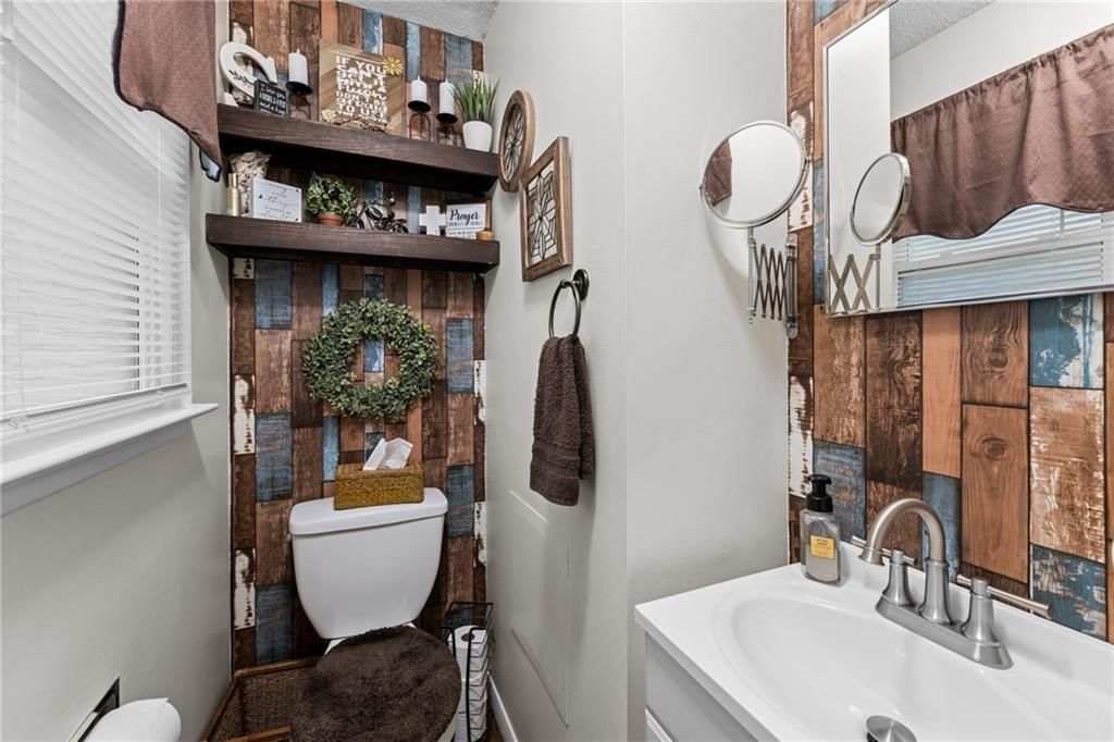 14113 W 92ND Terrace — photo 18