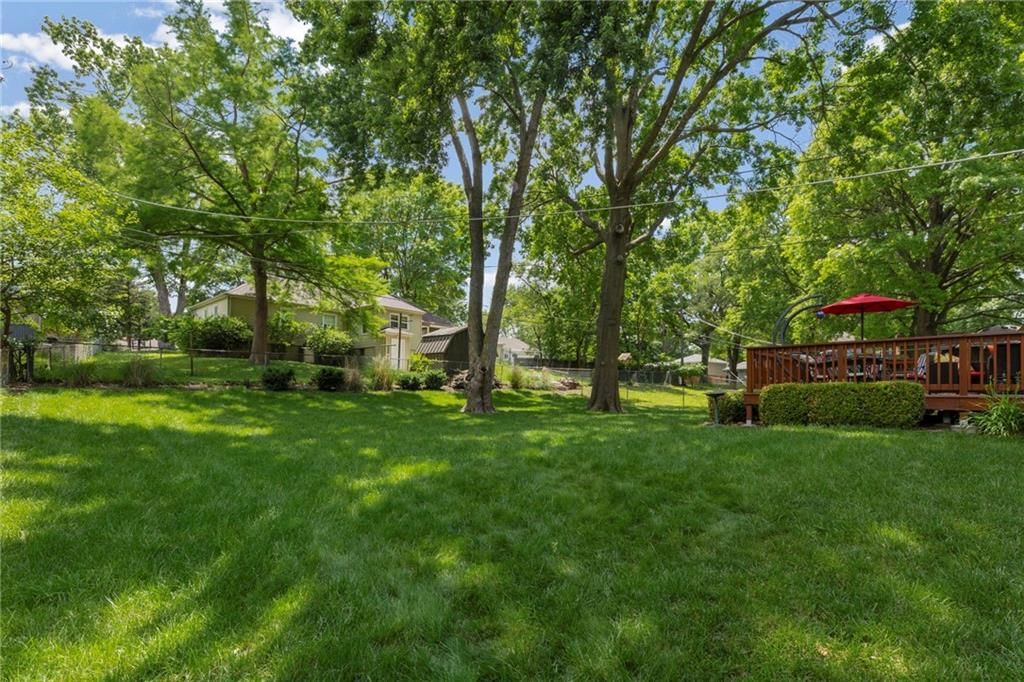 14113 W 92ND Terrace — photo 35