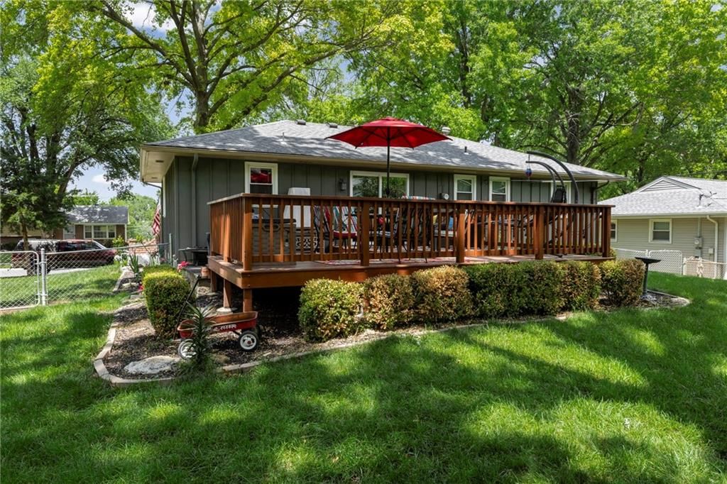 14113 W 92ND Terrace — photo 38