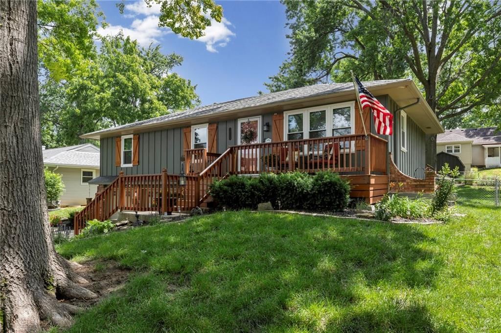 14113 W 92ND Terrace — photo 39