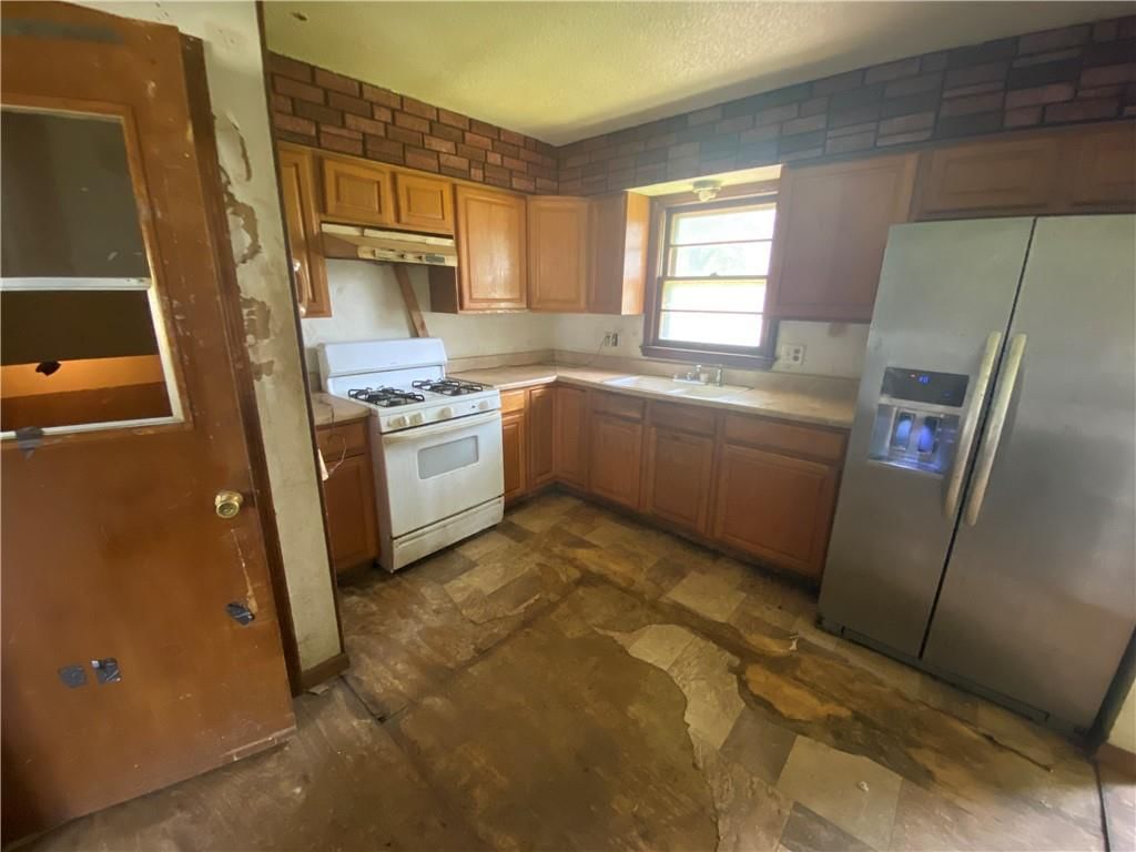 5223 Cypress Avenue — photo 10