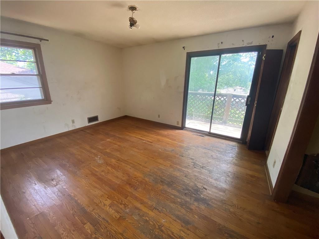 5223 Cypress Avenue — photo 15