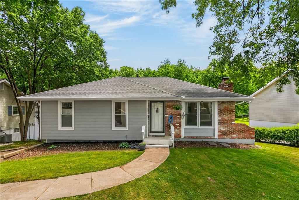 8019 N Brooklyn Avenue, Kansas City, MO