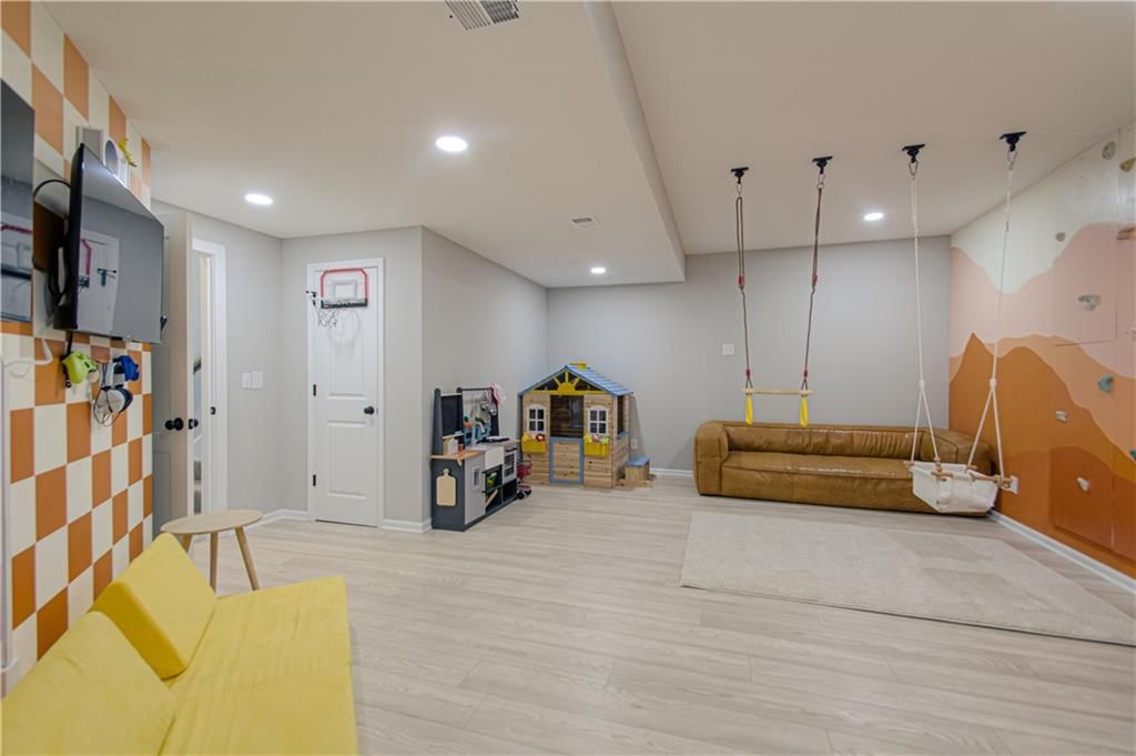 17736 Greeley Street — photo 34