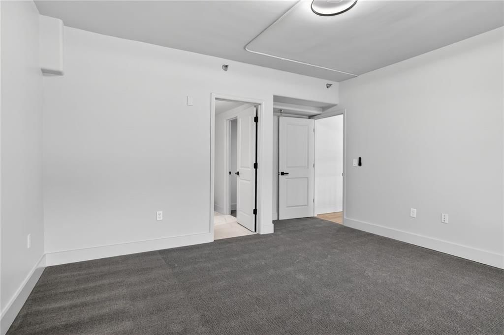 600 E Admiral Boulevard — photo 16