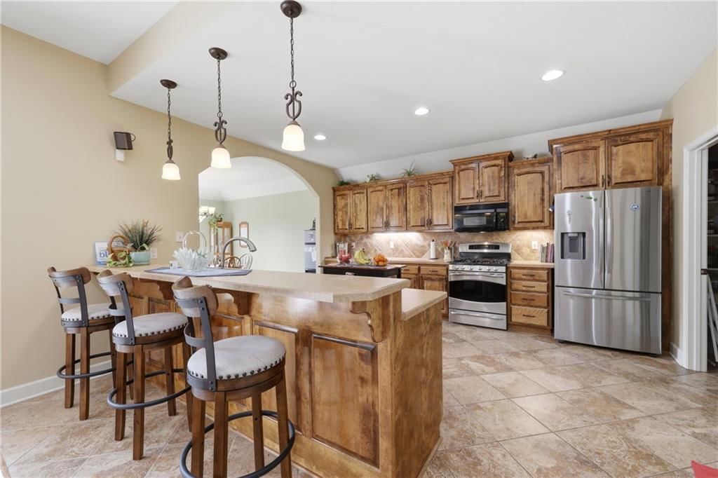 6121 N Cypress Court — photo 5