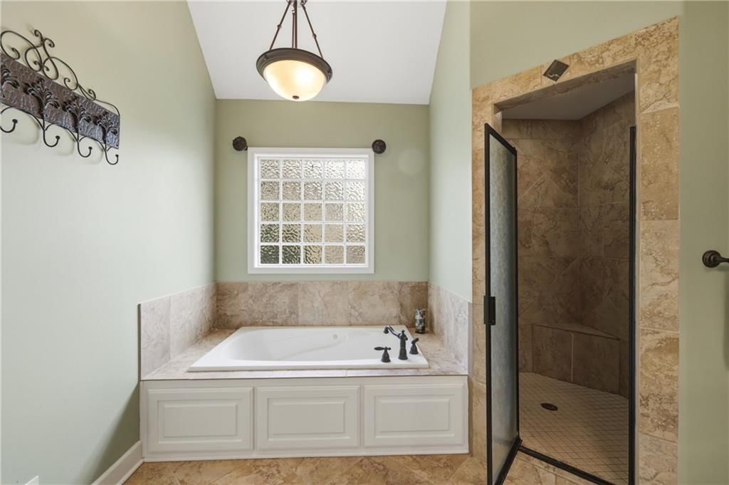6121 N Cypress Court — photo 16