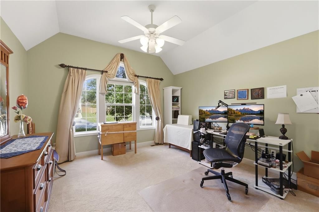 6121 N Cypress Court — photo 18