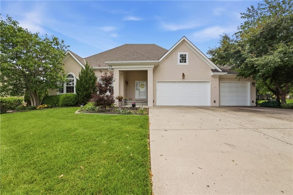 6121 N Cypress Court — photo 33