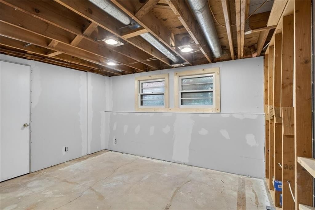 2133 NE Todd George Road — photo 60