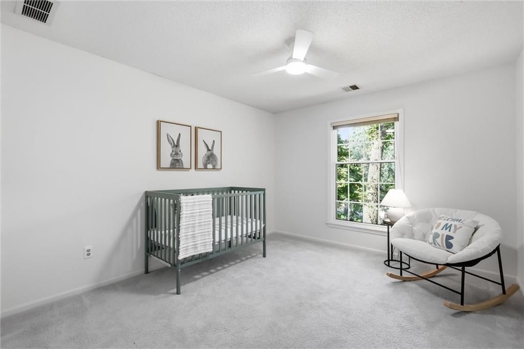 3301 N 110th Street — photo 31