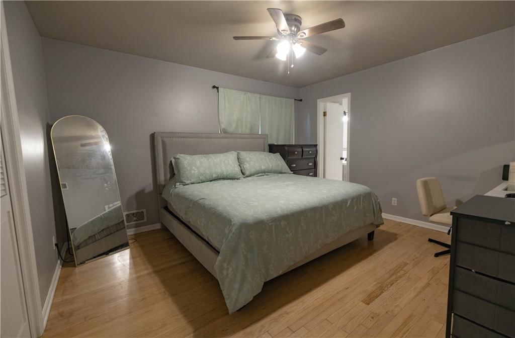 3604 S Cottage Street — photo 12