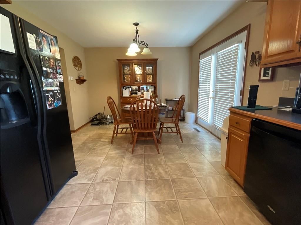 1103 E 2nd Terrace — photo 14