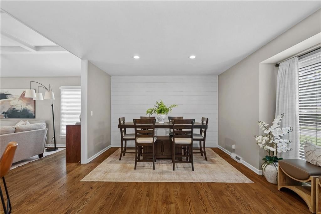 9627 Windsor Street — photo 13