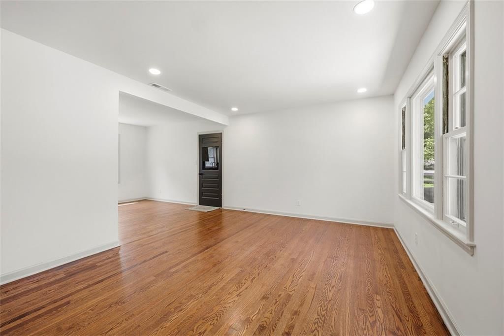 11115 W 68th Street — photo 6
