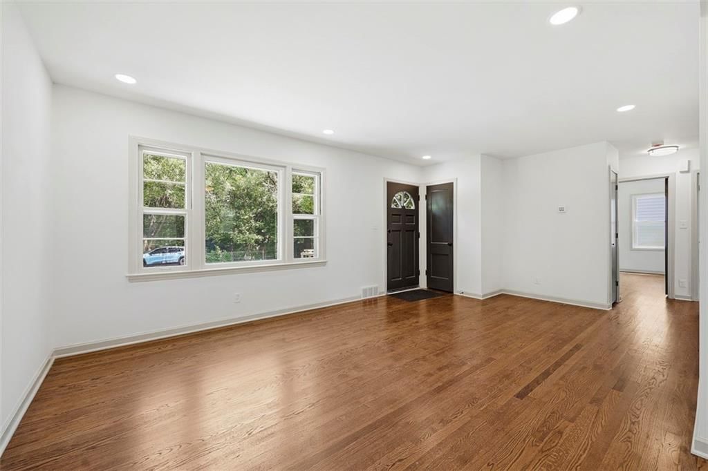 11115 W 68th Street — photo 8