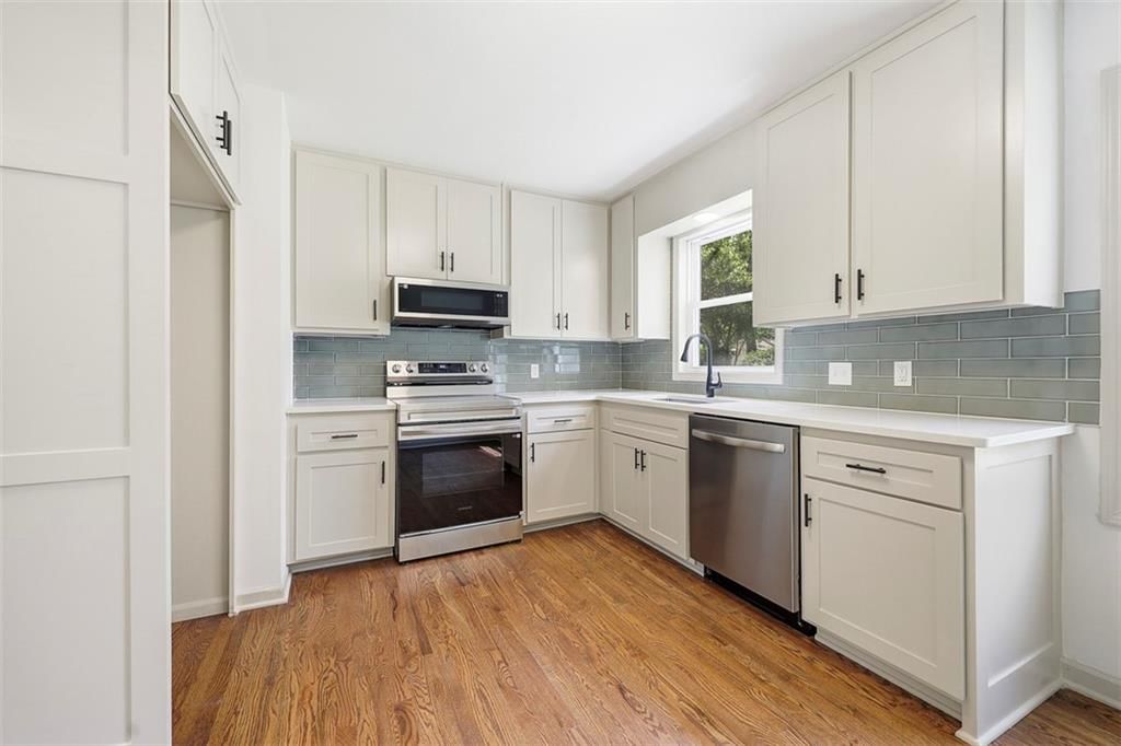 11115 W 68th Street — photo 10