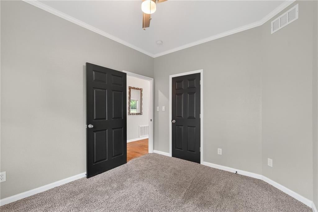606 Retan Avenue — photo 25