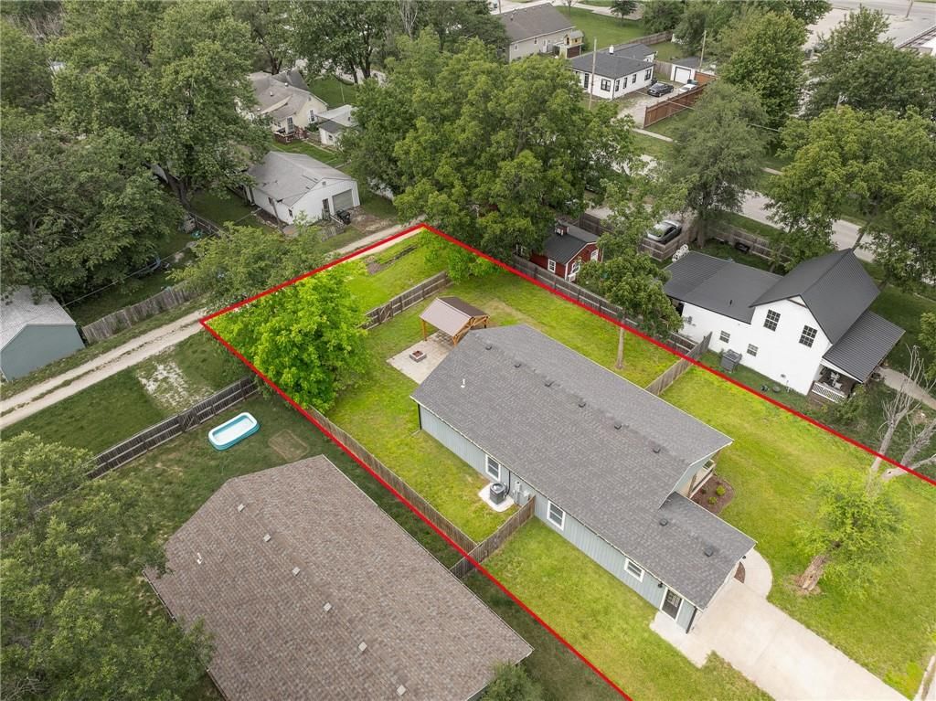 606 Retan Avenue — photo 31