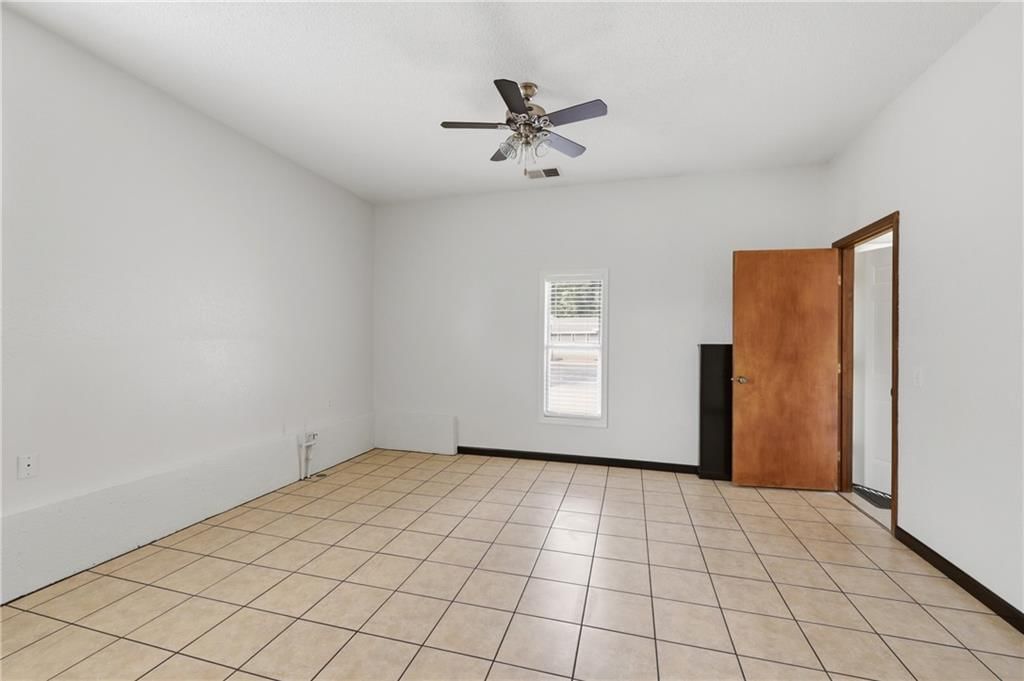 1712 S Hands Street — photo 50