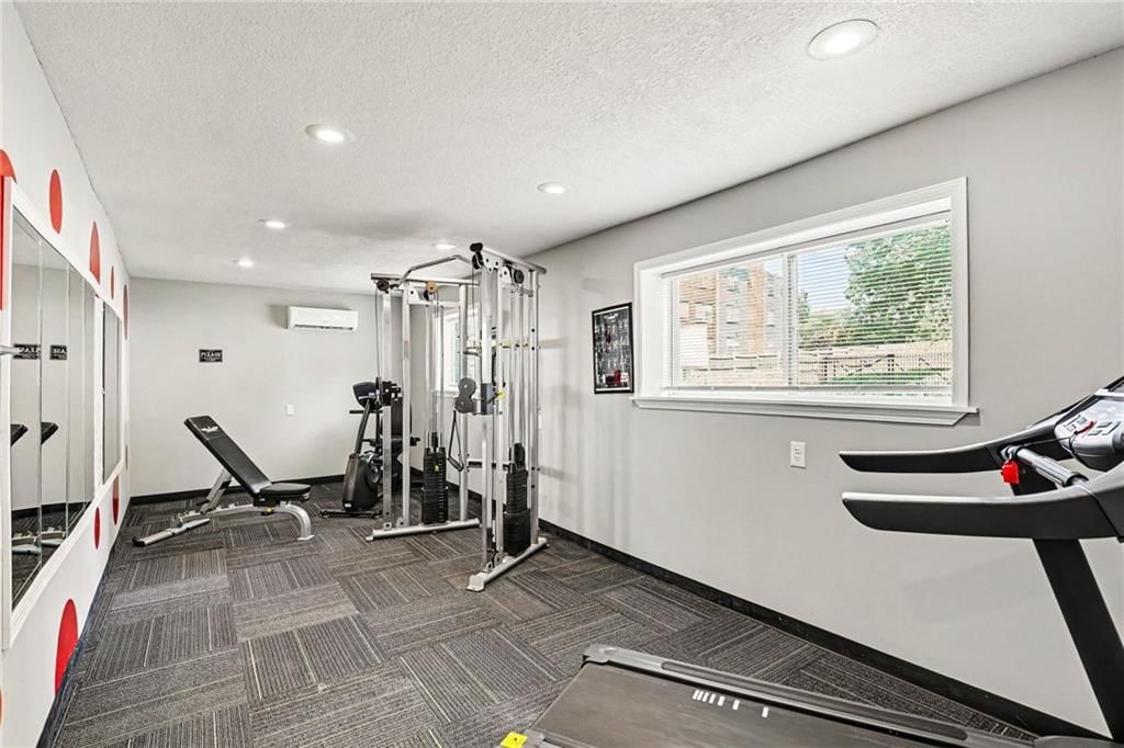 3240 Harrison Street — photo 13