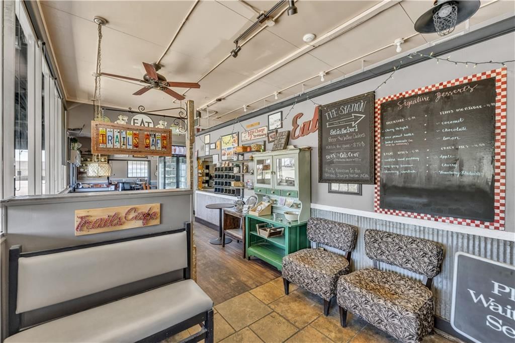 601 Arizona Avenue — photo 13