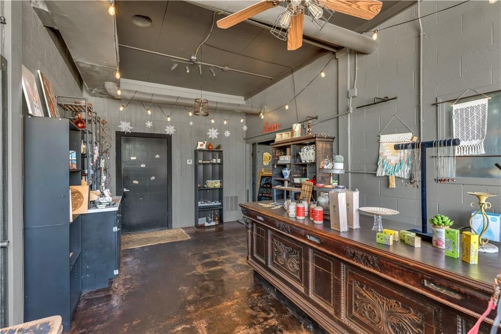 601 Arizona Avenue — photo 26