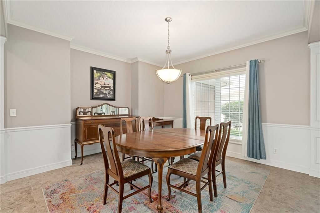 23632 W 52nd Terrace — photo 8