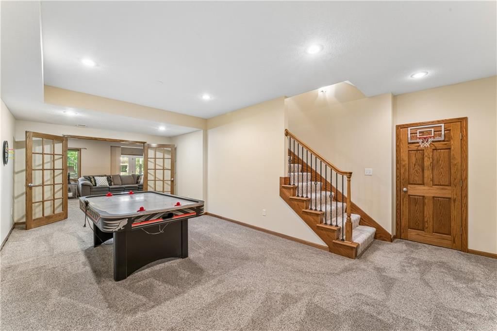 16200 Ballentine Street — photo 35