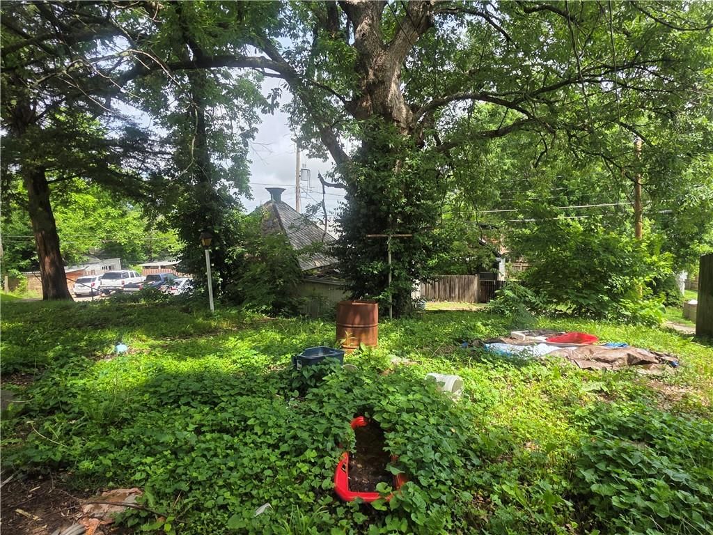 2937 Seneca Street — photo 9