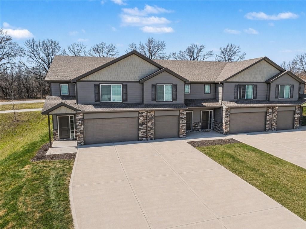 1500 NE Shale Court — photo 4