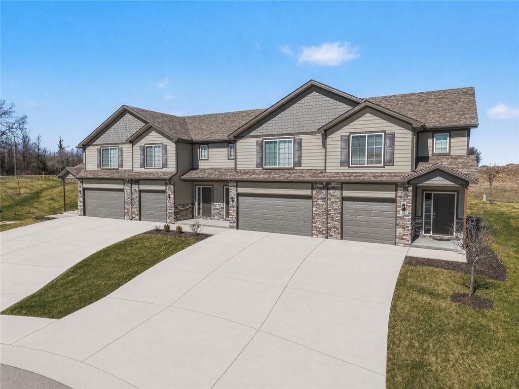 1500 NE Shale Court — photo 8