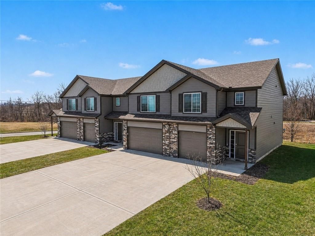 1500 NE Shale Court — photo 9