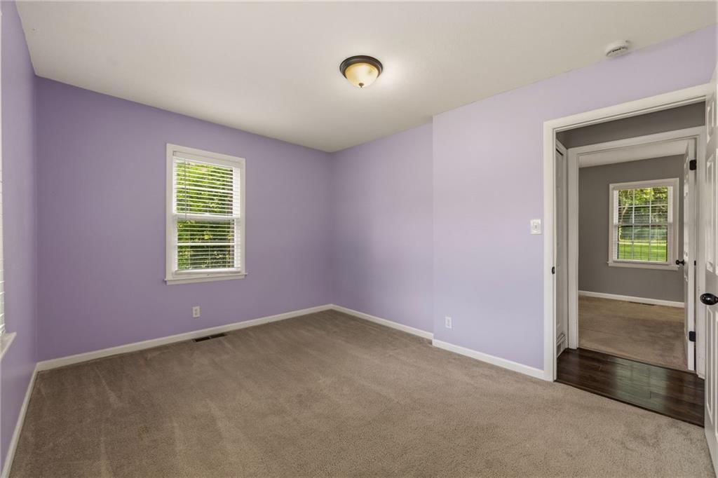 605 W Cedar Street — photo 31