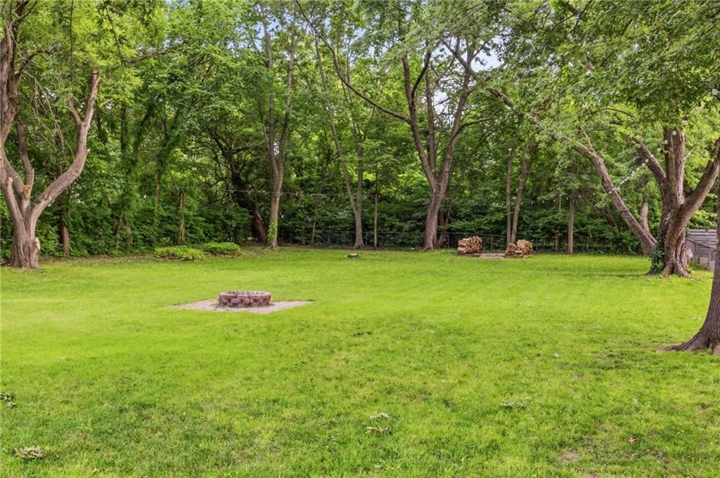 605 W Cedar Street — photo 36
