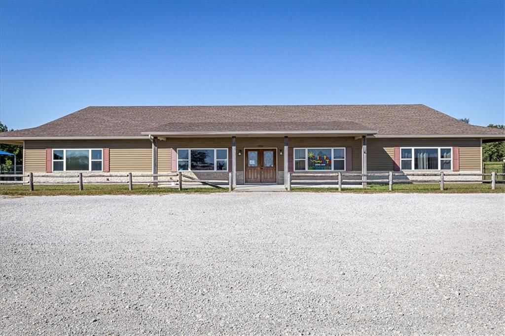 3536 NW Gower Road, Gower, MO